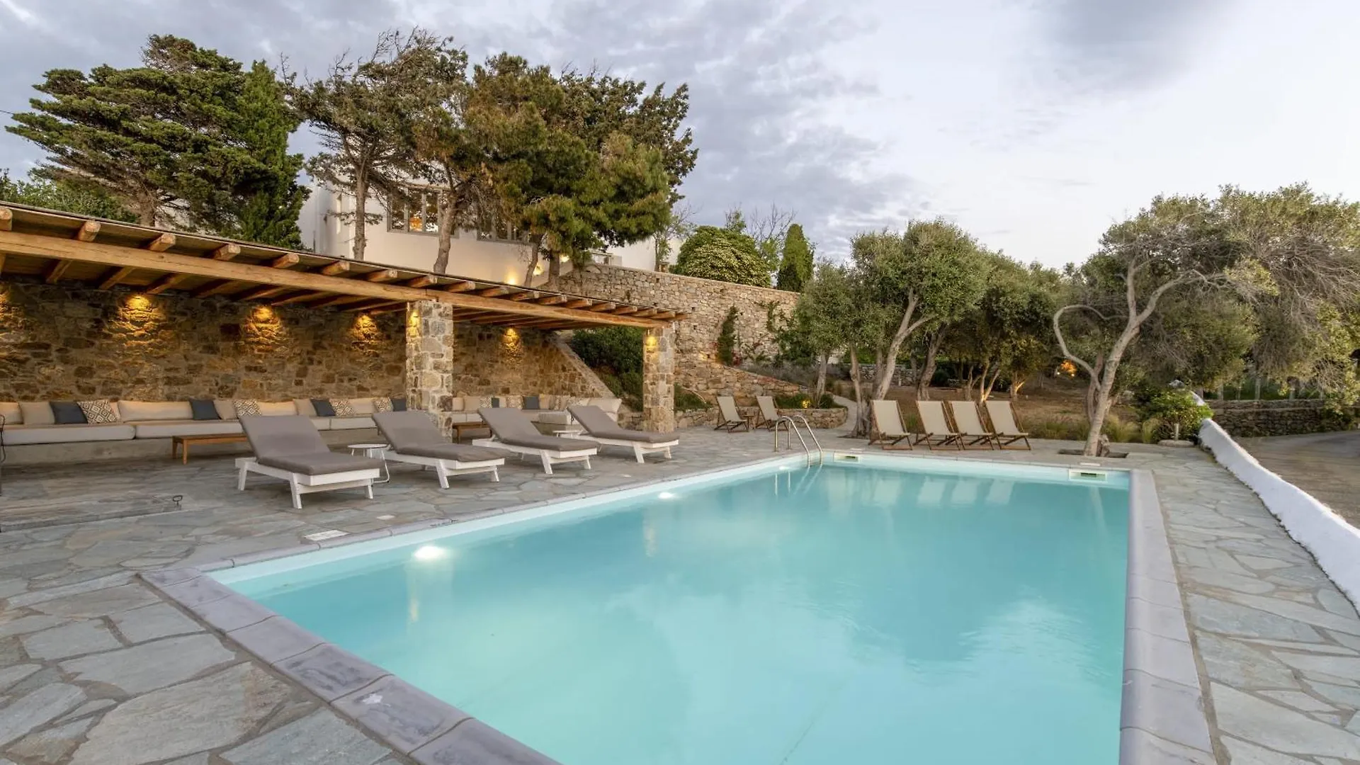 Villa Thalia - 4 Bdrm - Mykonos Town In 200M - Mg Villas
